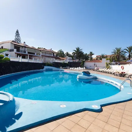 וילה Tricia Lovely 6 Bedroom Communal Heated Pool פלאייה דה לאס אמריקס