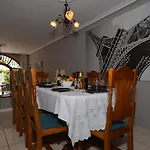 Villa Lovely 6 Bedroom Communal Heated Pool Playa de las Americas (Tenerife)